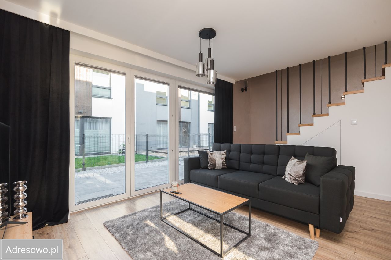 dom szeregowy, 3 pokoje Porosły, ul. Sadowa. Zdjęcie 9