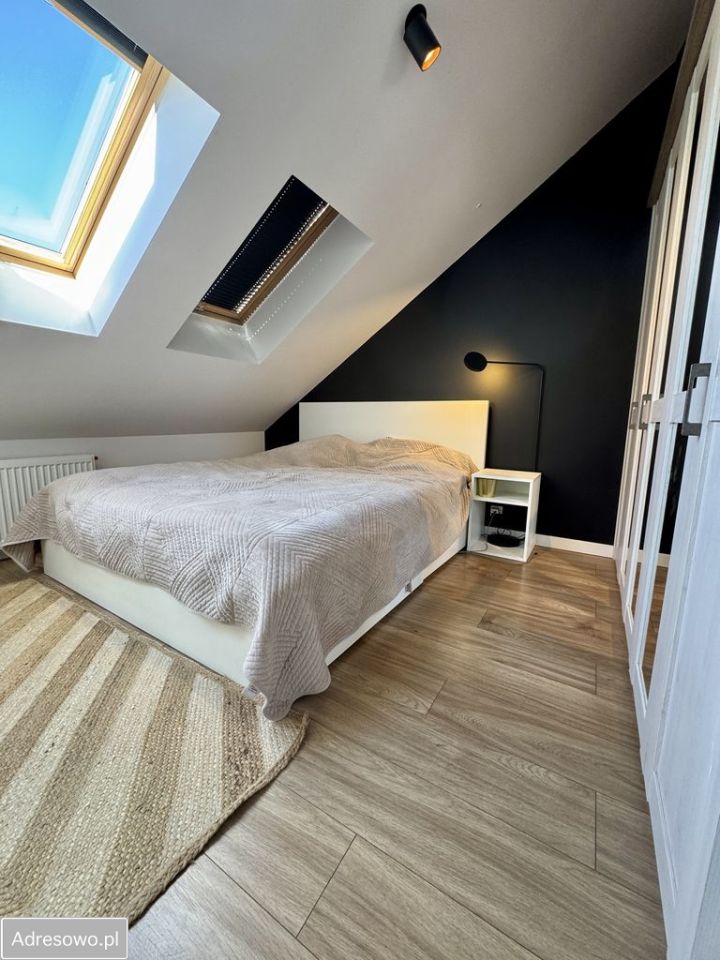 Mieszkanie 3-pokojowe Jelenia Góra Centrum, ul. Jana Sobieskiego. Zdjęcie 2