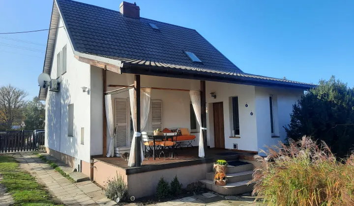 dom wolnostojący, 4 pokoje Cybinka, ul. Matejki