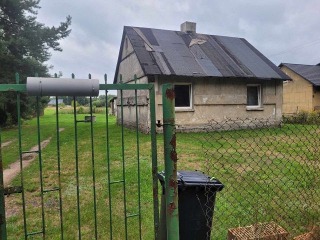 dom wolnostojący, 2 pokoje Kozłów Szlachecki. Zdjęcie 1