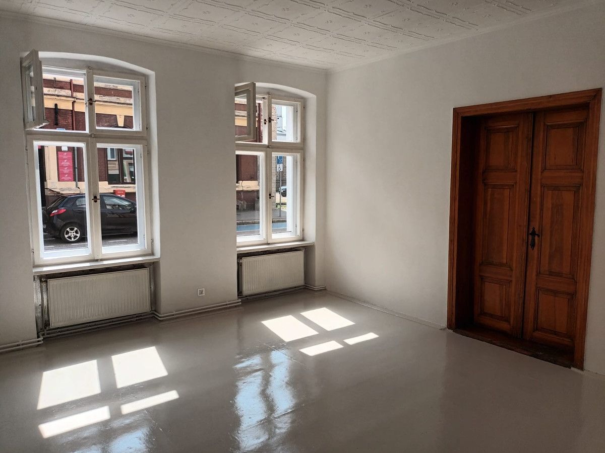 Lokal Szczecinek Centrum, ul. Boh. Warszawy. Zdjęcie 1
