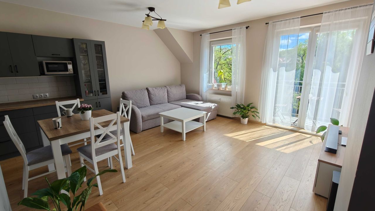 Mieszkanie 4-pokojowe Jelenia Góra Centrum, ul. Jana Kochanowskiego