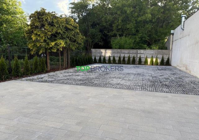 bliźniak, 14 pokoi Warszawa Włochy. Zdjęcie 16