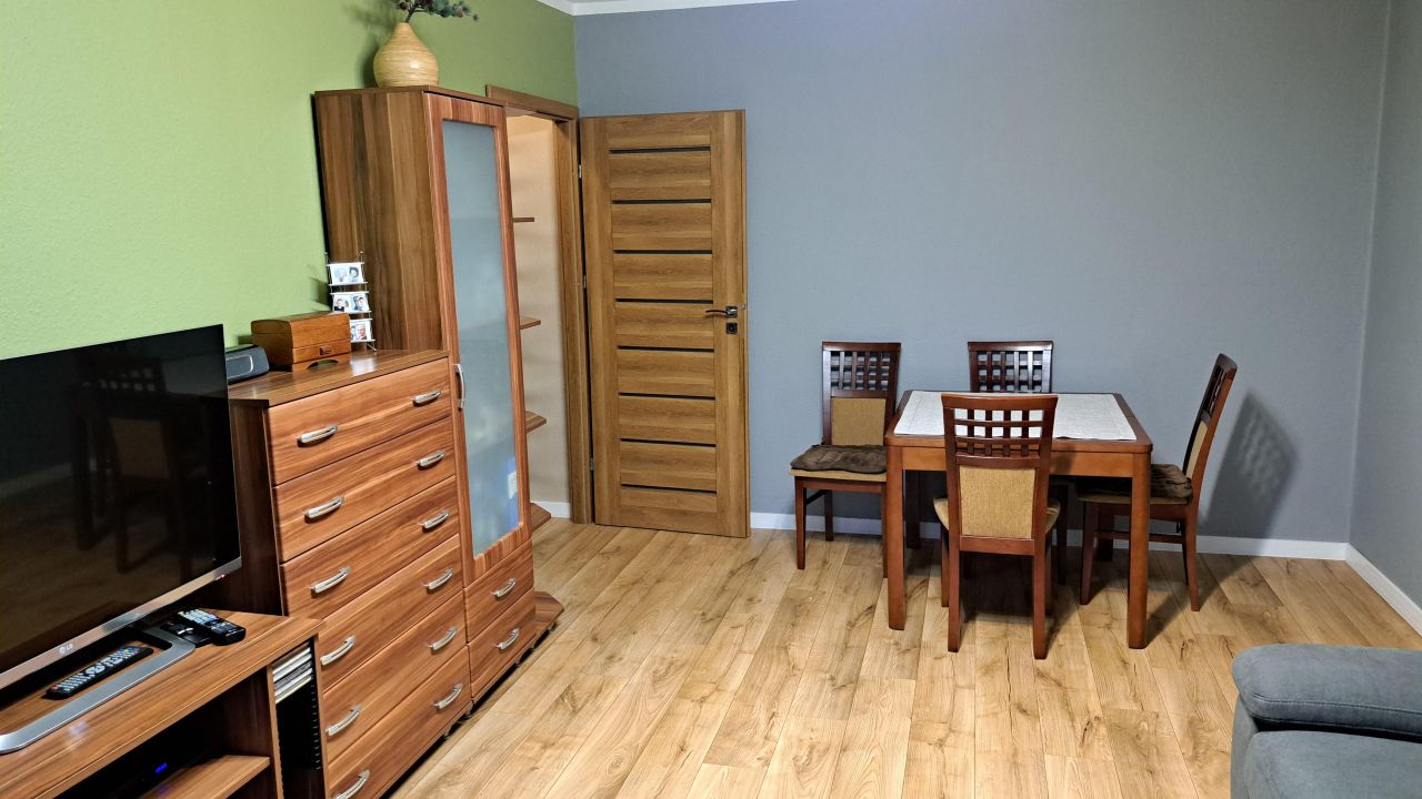 Mieszkanie 3-pokojowe Lubin Przylesie. Zdjęcie 2