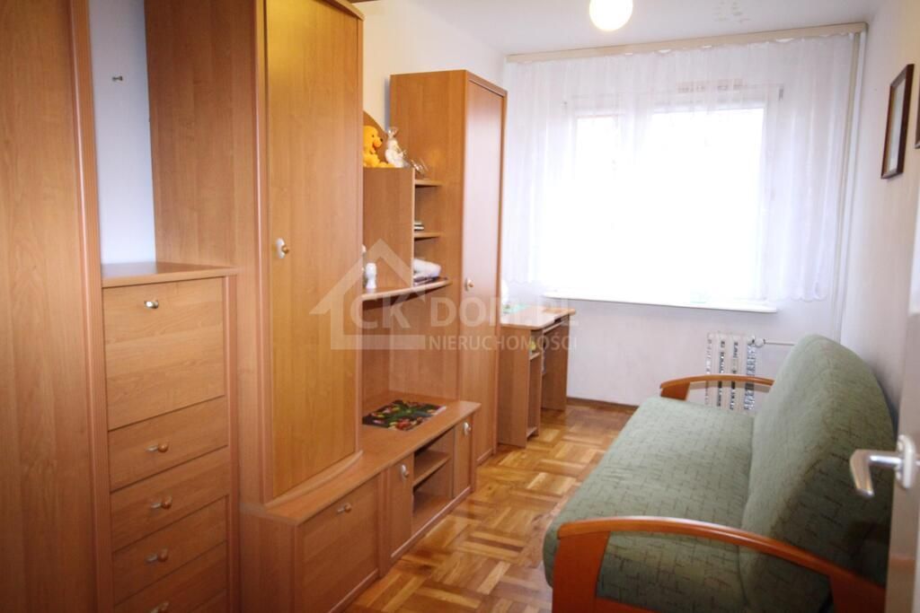 Mieszkanie 3-pokojowe Kielce Uroczysko. Zdjęcie 4