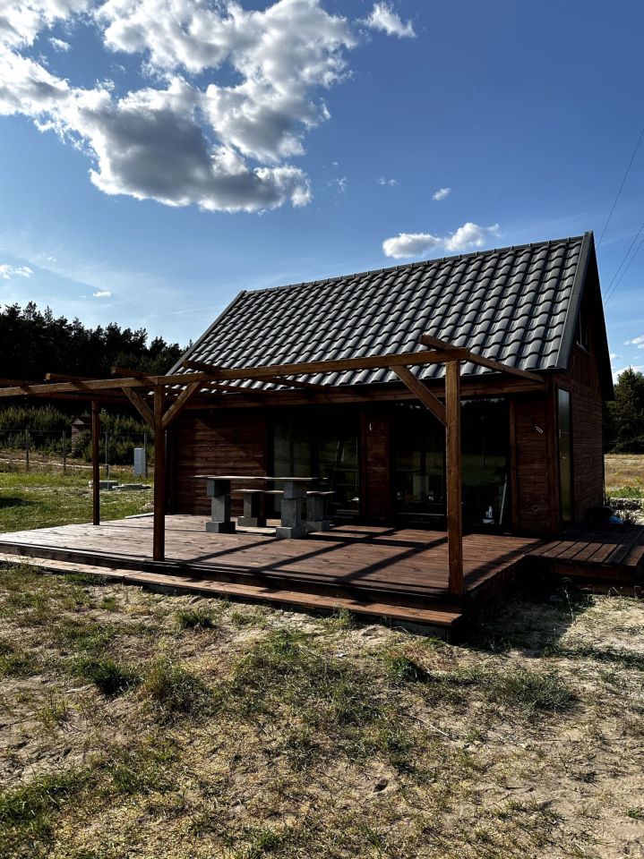 dom letniskowy Laski. Zdjęcie 1