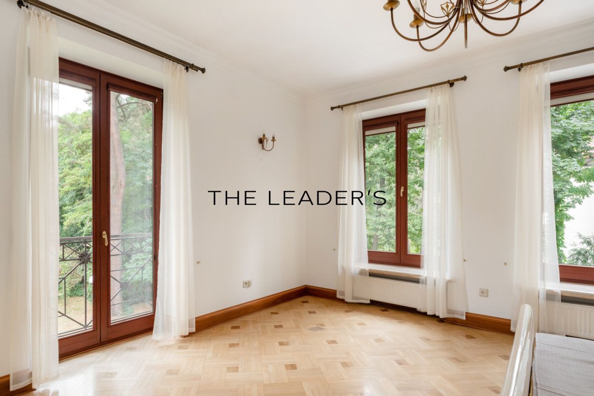 dom wolnostojący, 6 pokoi Konstancin-Jeziorna. Zdjęcie 14