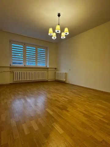 Mieszkanie 3-pokojowe Wieluń, ul. Palestrancka. Zdjęcie 1