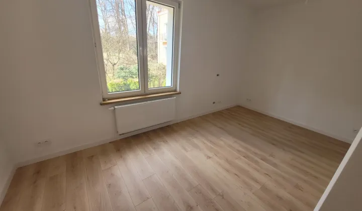 Mieszkanie 3-pokojowe Jelenia Góra Cieplice Śląskie-Zdrój, ul. Bohaterów Września 1939 r.