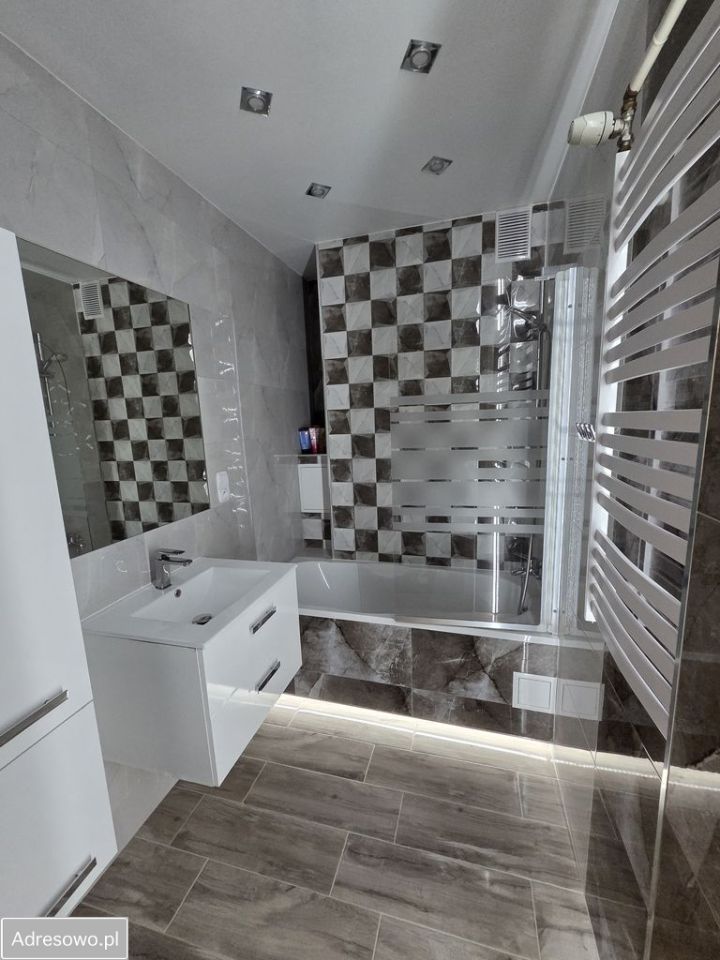 Mieszkanie 3-pokojowe Mielec. Zdjęcie 4