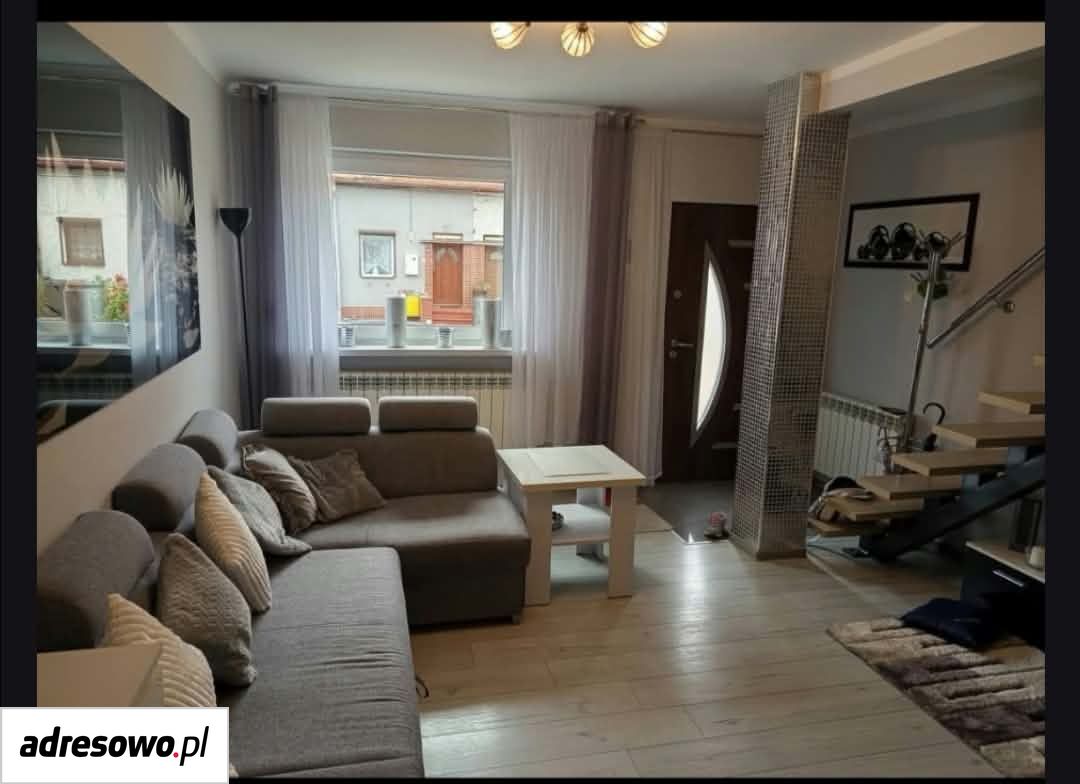 dom szeregowy, 4 pokoje Byczyna, ul. Sadowa. Zdjęcie 9