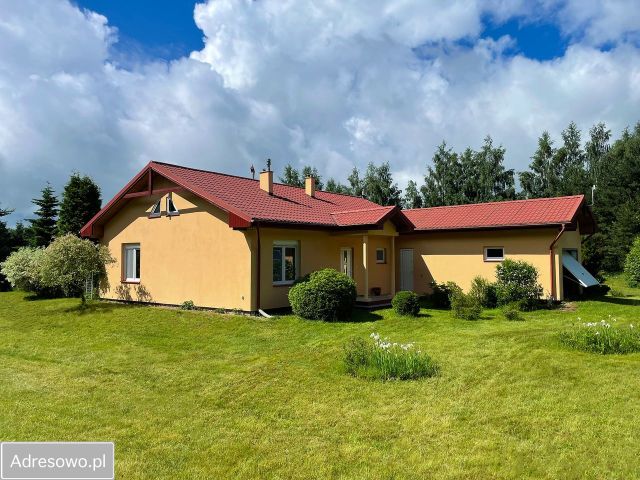 dom wolnostojący, 4 pokoje Skarszewy, ul. Nad Stawem. Zdjęcie 1