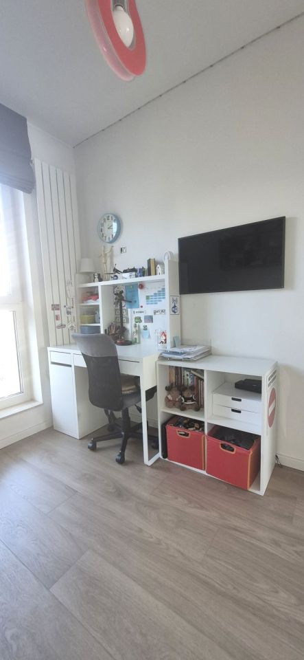 Mieszkanie 4-pokojowe Tychy, ul. Jana Barona. Zdjęcie 16