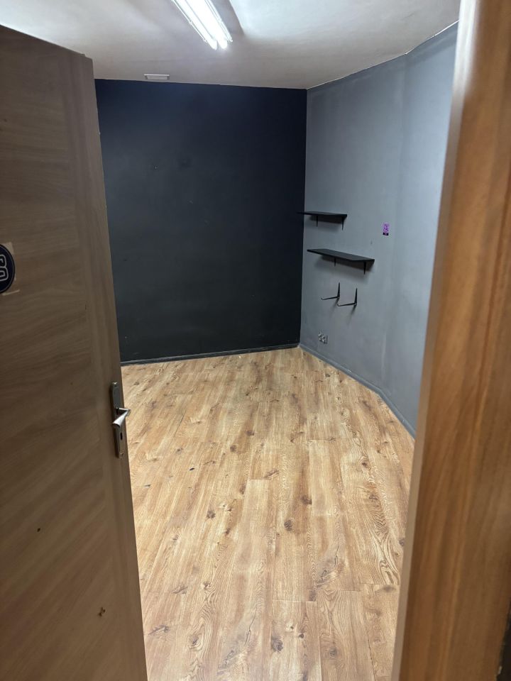 Lokal Wrocław Śródmieście, ul. Komuny Paryskiej. Zdjęcie 8
