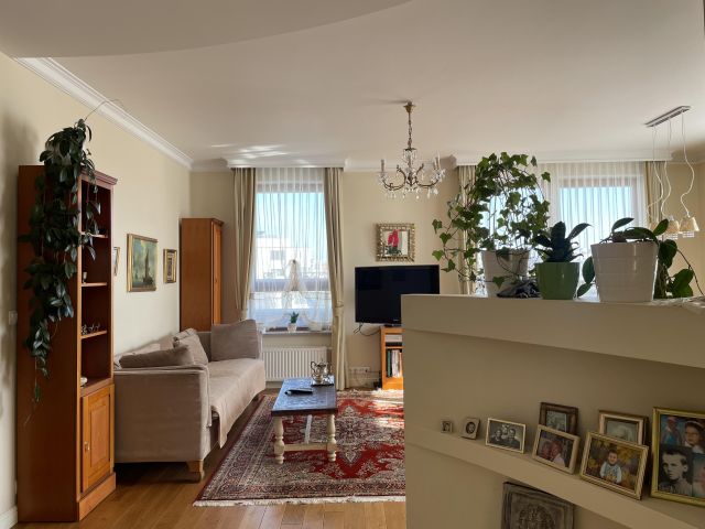 Mieszkanie 4-pokojowe Warszawa Żoliborz, ul. Ludwika Rydygiera. Zdjęcie 1