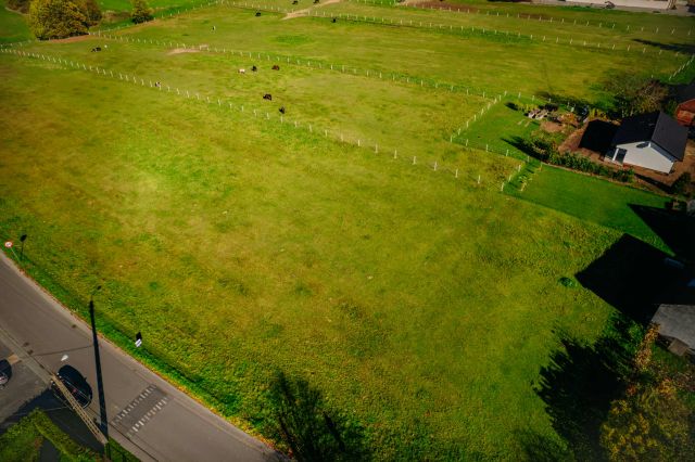 Działka budowlana Kornice. Zdjęcie 1