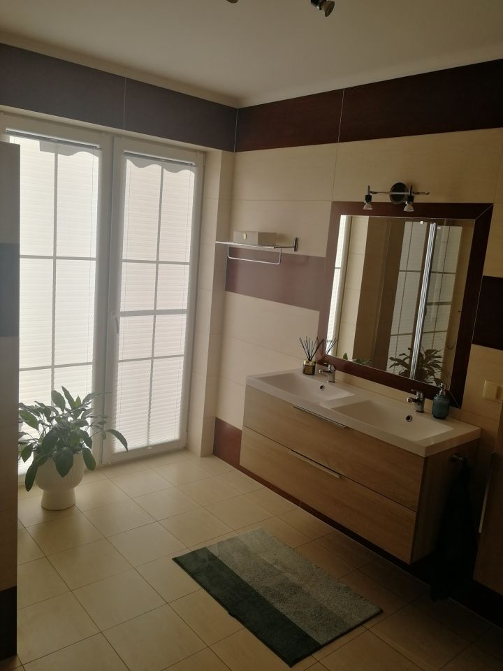 dom wolnostojący, 4 pokoje Ciężkowiczki. Zdjęcie 7