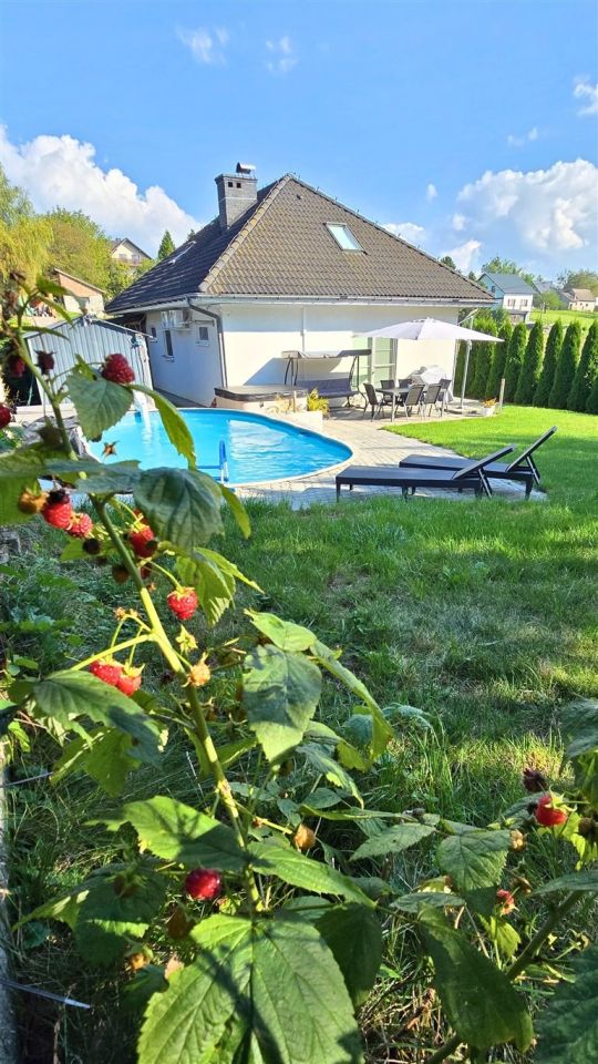 dom wolnostojący, 5 pokoi Cieszyn. Zdjęcie 1