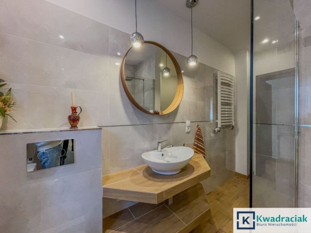 dom wolnostojący, 6 pokoi Besko, ul. Hrabeńska. Zdjęcie 9