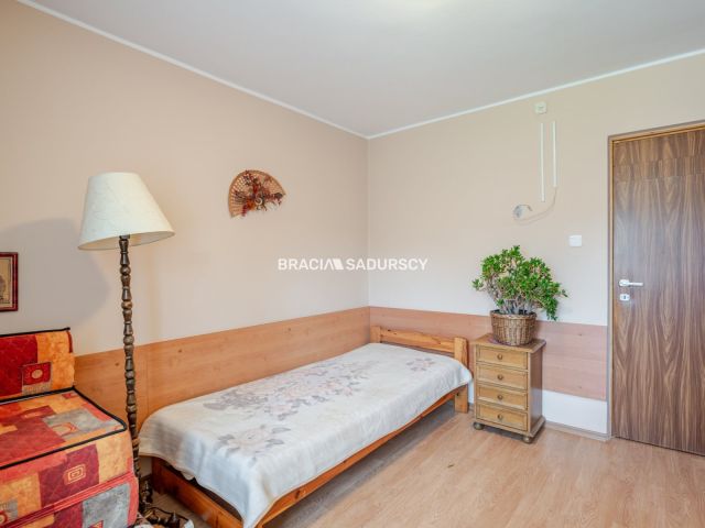 dom wolnostojący, 6 pokoi Zakopane Krzeptówki, ul. Przewodnika Józefa Krzeptowskiego. Zdjęcie 14