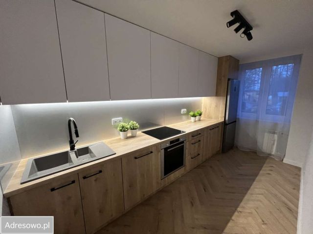 Mieszkanie 2-pokojowe Oświęcim, ul. gen. Jarosława Dąbrowskiego. Zdjęcie 1