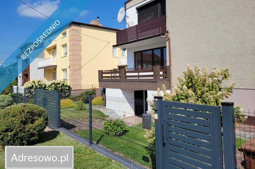 dom wolnostojący, 5 pokoi Bełchatów, pl. Gabriela Narutowicza. Zdjęcie 2