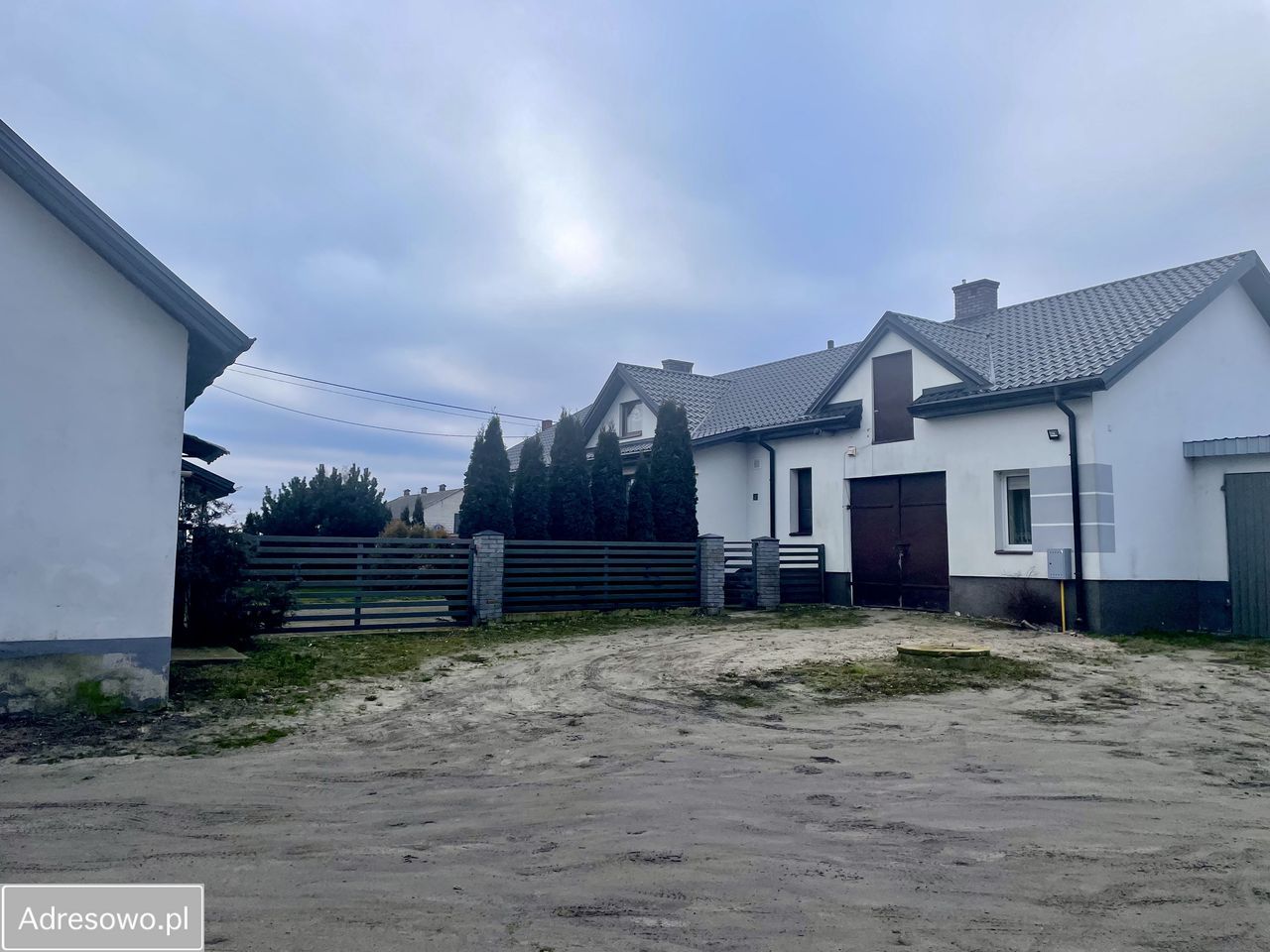 dom wolnostojący, 5 pokoi Brzezia. Zdjęcie 13