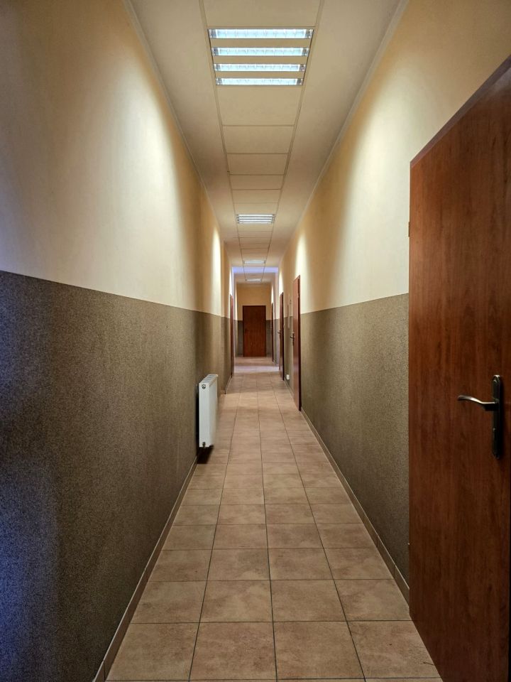 Hala/magazyn Glisno. Zdjęcie 7