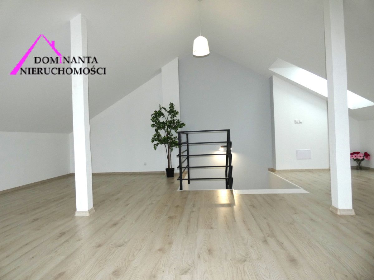 bliźniak, 4 pokoje Pogórze, ul. ks. Jana Twardowskiego. Zdjęcie 15