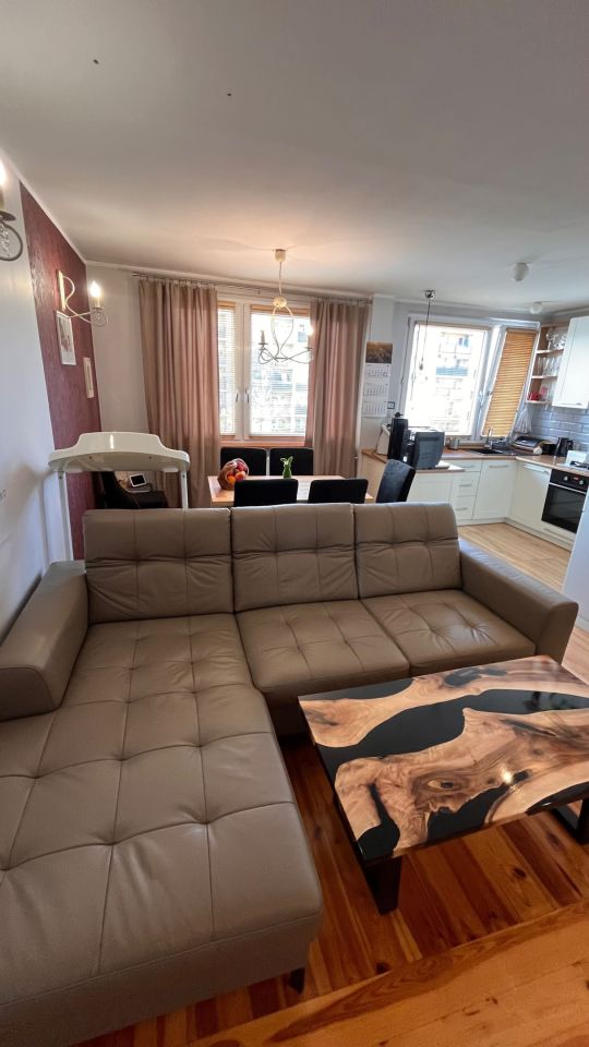 Mieszkanie 3-pokojowe Oleśnica, ul. mjr. Henryka Sucharskiego. Zdjęcie 1