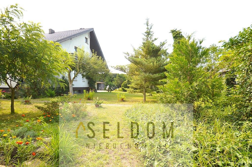 dom wolnostojący, 7 pokoi Domaszowice. Zdjęcie 5