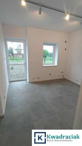 Lokal Krosno Polanka, ul. ks. Stanisława Decowskiego. Zdjęcie 12