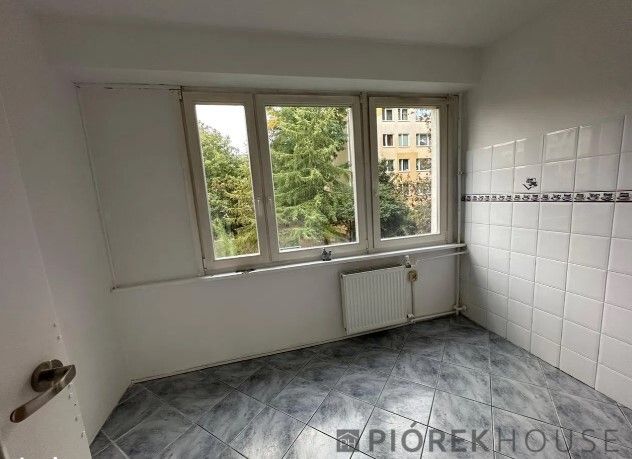 Mieszkanie 4-pokojowe Warszawa Ursus, ul. Orląt Lwowskich. Zdjęcie 3