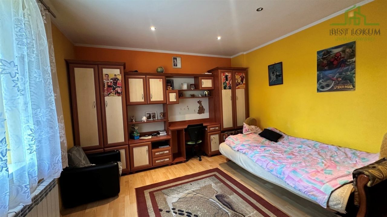 dom wolnostojący, 2 pokoje Kielce Białogon. Zdjęcie 4