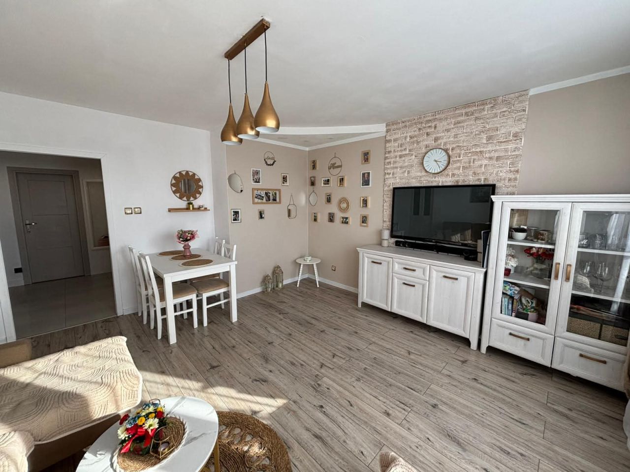 Mieszkanie 3-pokojowe Gryfino. Zdjęcie 3