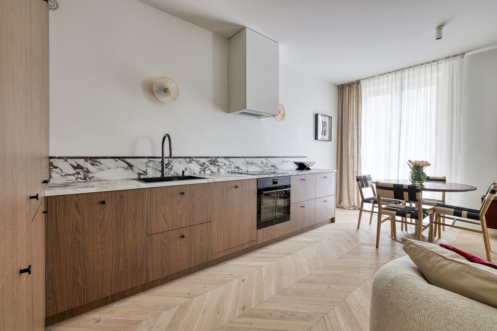 Mieszkanie 3-pokojowe Warszawa Śródmieście, ul. Wilcza. Zdjęcie 3