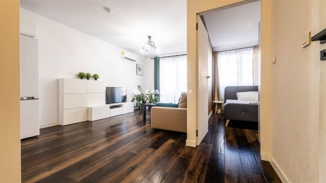 Mieszkanie 4-pokojowe Kraków Czyżyny, ul. bp. Piotra Tomickiego. Zdjęcie 4