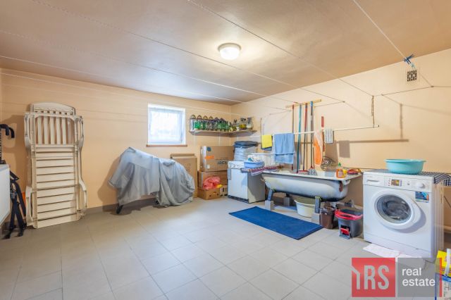 dom wolnostojący, 4 pokoje Laski. Zdjęcie 18