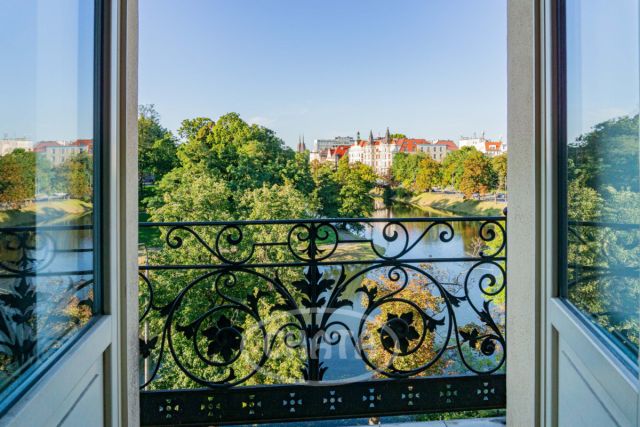 Mieszkanie 2-pokojowe Wrocław, ul. Podwale. Zdjęcie 2