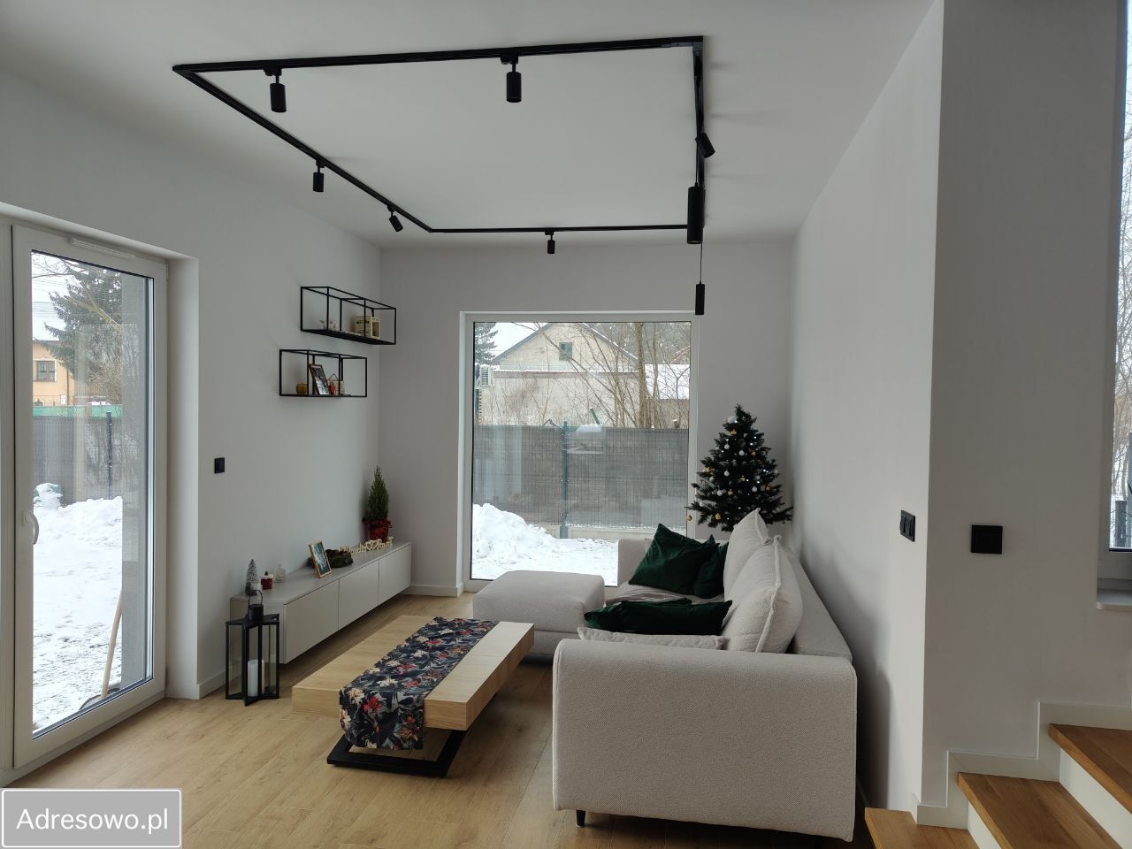 dom szeregowy, 5 pokoi Kąty