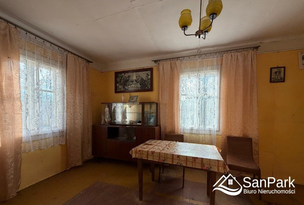 dom wolnostojący, 2 pokoje Lesko. Zdjęcie 5