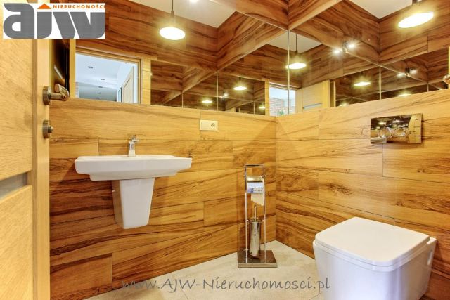 dom wolnostojący, 7 pokoi Osieck. Zdjęcie 9