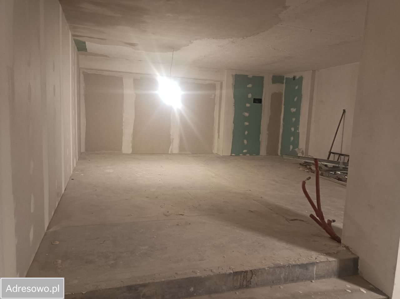 Lokal Częstochowa Tysiąclecie, ul. Dekabrystów. Zdjęcie 3