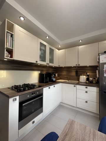 Mieszkanie 3-pokojowe Pińczów, ul. Grunwaldzka. Zdjęcie 1