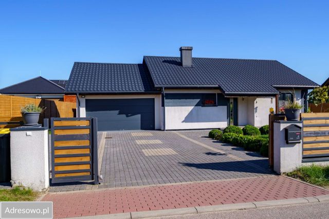 dom wolnostojący, 3 pokoje Jamielnik. Zdjęcie 1