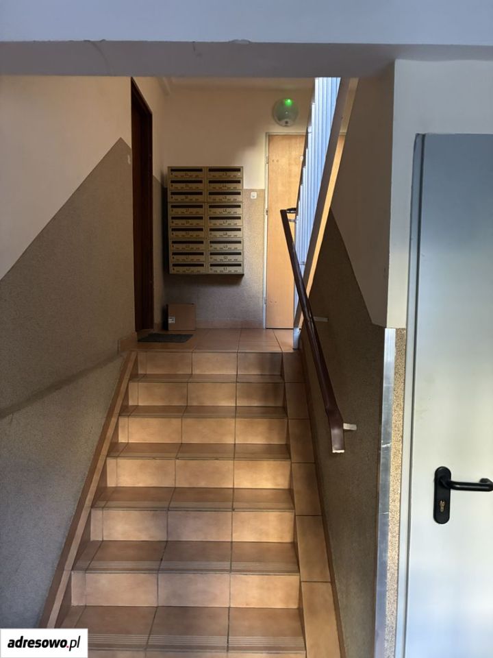 Mieszkanie 1-pokojowe Warszawa Chomiczówka, ul. Kwitnąca. Zdjęcie 9