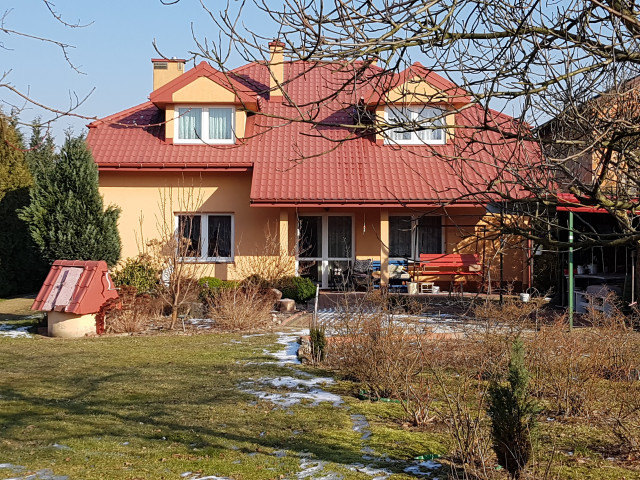 dom wolnostojący, 7 pokoi Aleksandrów Łódzki Łomnik, ul. Łomnik. Zdjęcie 1