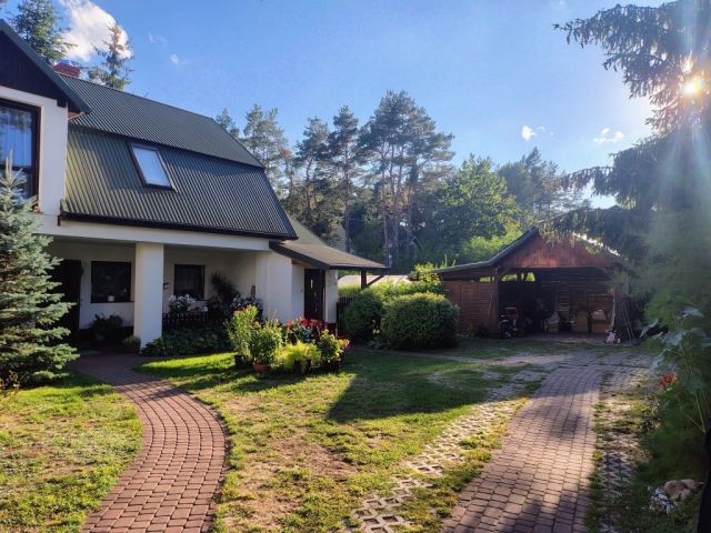 dom wolnostojący Krasnobród, ul. Lelewela. Zdjęcie 1