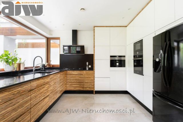 dom wolnostojący, 7 pokoi Osieck. Zdjęcie 5