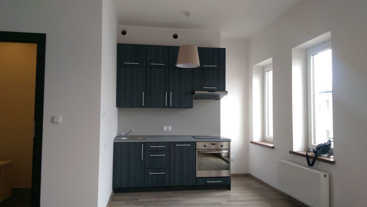 Mieszkanie 2-pokojowe Chorzów. Zdjęcie 3